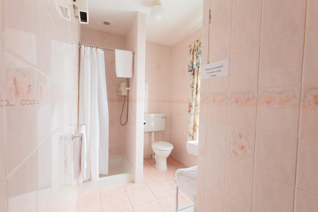 Cawley'S Guesthouse Tubbercurry Oda fotoğraf