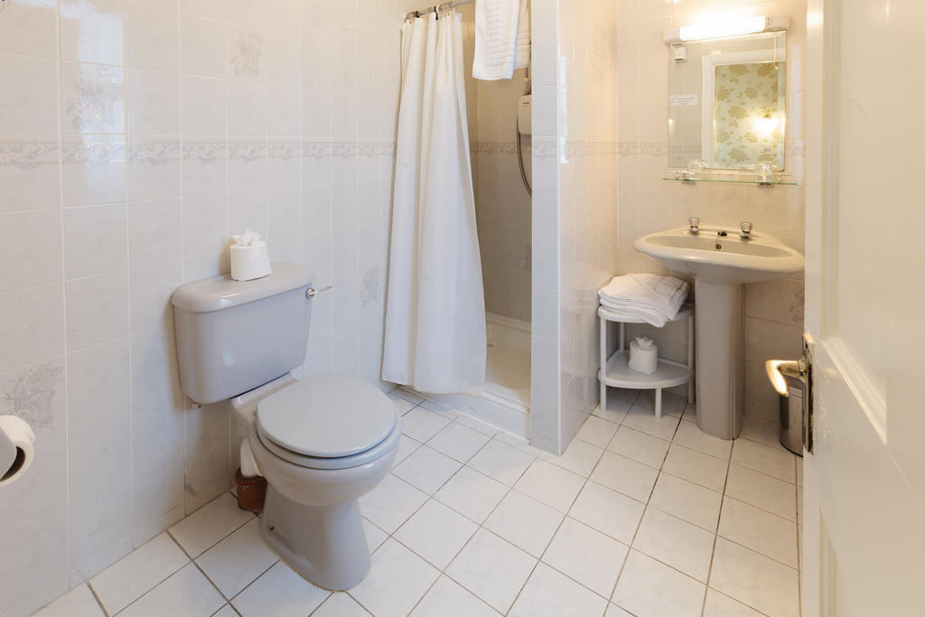 Cawley'S Guesthouse Tubbercurry Oda fotoğraf